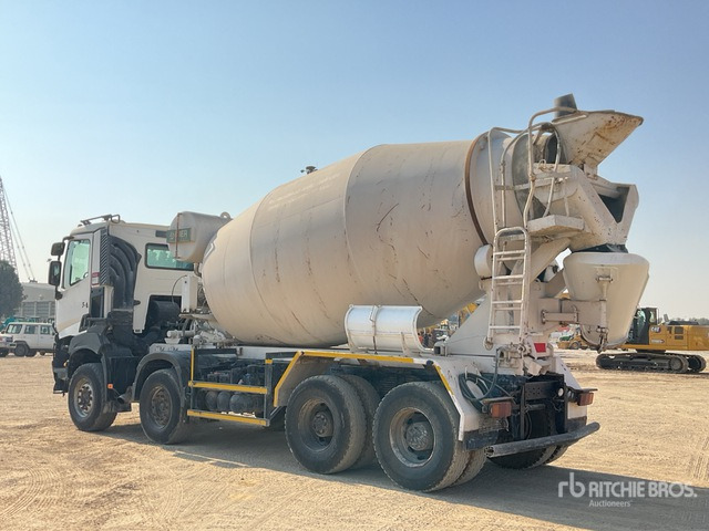 2019 Renault K440 8x4 Twin-Steer Mixer Truck - משאית מערבלת בטון: תמונה 2 2019 Renault K440 8x4 Twin-Steer Mixer Truck - משאית מערבלת בטון: תמונה 2