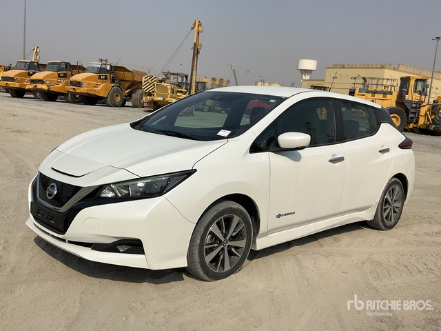 2020 Nissan LEAF Electric Automobile - מכונית: תמונה 2 2020 Nissan LEAF Electric Automobile - מכונית: תמונה 2