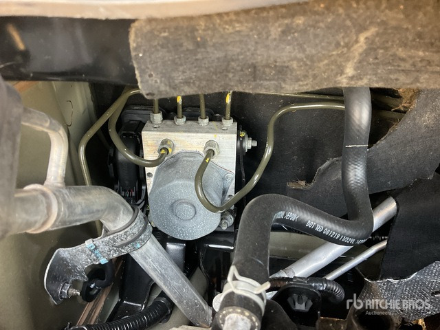 2021 Nissan Versa Automobile - מכונית: תמונה 4 2021 Nissan Versa Automobile - מכונית: תמונה 4