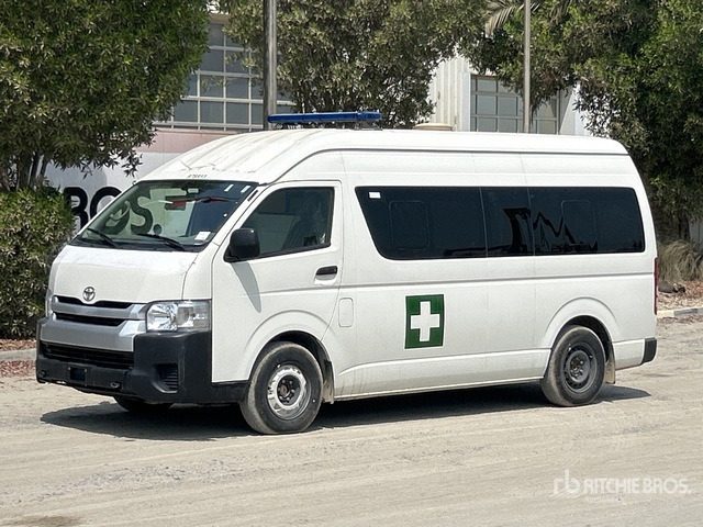 2022 Toyota Hiace High Roof 4x2 Ambulance - אמבולנס: תמונה 1 2022 Toyota Hiace High Roof 4x2 Ambulance - אמבולנס: תמונה 1