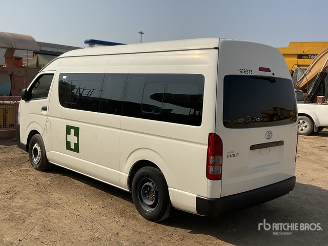 2022 Toyota Hiace High Roof 4x2 Ambulance - אמבולנס: תמונה 4 2022 Toyota Hiace High Roof 4x2 Ambulance - אמבולנס: תמונה 4