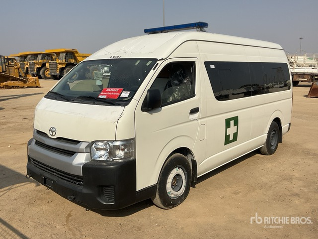 2022 Toyota Hiace High Roof 4x2 Ambulance - אמבולנס: תמונה 2 2022 Toyota Hiace High Roof 4x2 Ambulance - אמבולנס: תמונה 2