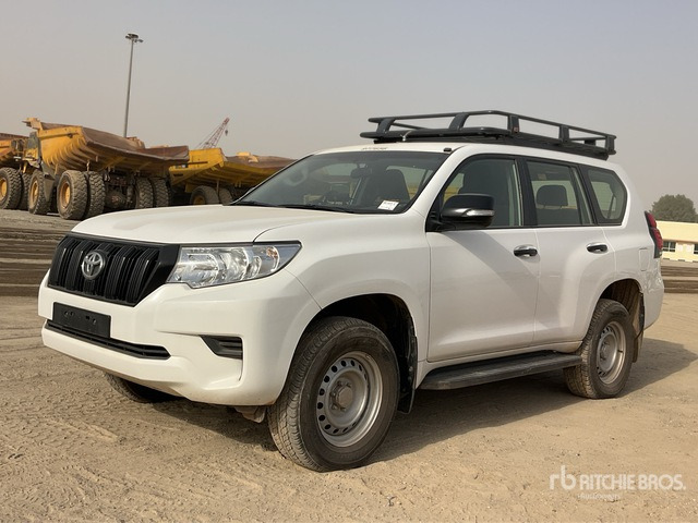 2023 Toyota Prado TX 150L 4x4 SUV - SUV: תמונה 1 2023 Toyota Prado TX 150L 4x4 SUV - SUV: תמונה 1