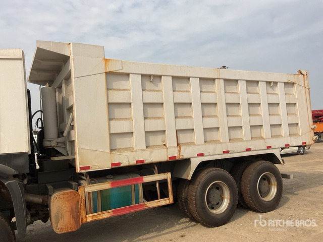 מזהיר 2024 CNHTC Howo 371 6x4 T/A Dump Truck: תמונה 6