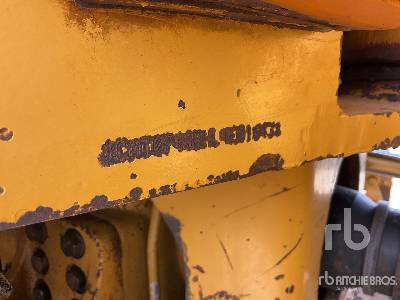 CAT 740B - מסיר פסולת מפרקי: תמונה 4 CAT 740B - מסיר פסולת מפרקי: תמונה 4