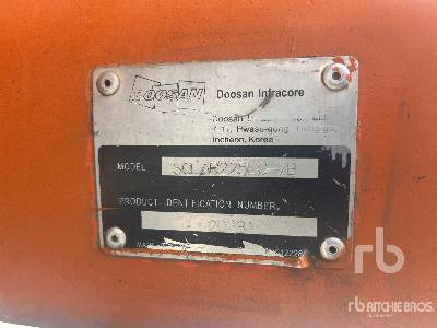 DOOSAN 225LC-7B - מחפר סורק: תמונה 1 DOOSAN 225LC-7B - מחפר סורק: תמונה 1