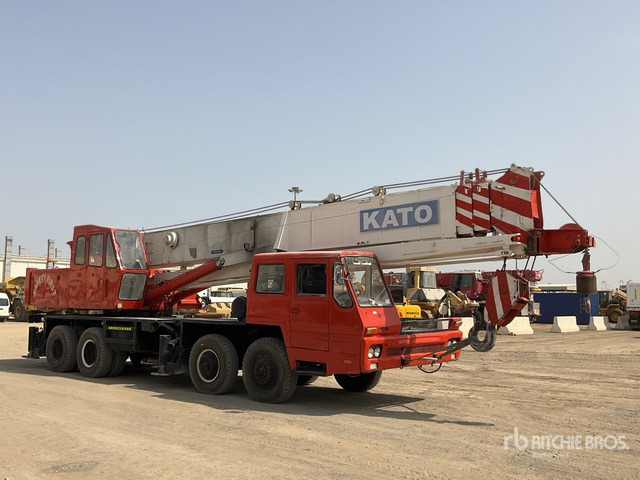 Kato KG51T - עגורן לכל שטח: תמונה 2 Kato KG51T - עגורן לכל שטח: תמונה 2