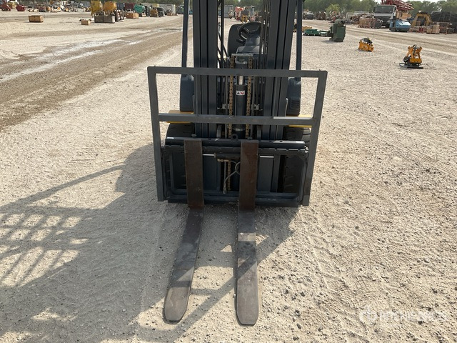 Komatsu FD30T-17 - מלגזת סולר: תמונה 5 Komatsu FD30T-17 - מלגזת סולר: תמונה 5