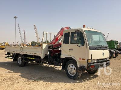 NISSAN 210MK 4x2 - משאית צד נופל/ שטוחה, משאית מנוף: תמונה 4 NISSAN 210MK 4x2 - משאית צד נופל/ שטוחה, משאית מנוף: תמונה 4