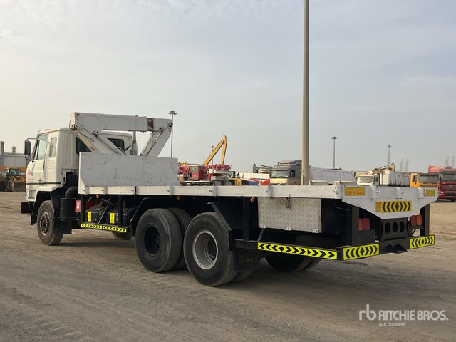 Nissan TF20 - משאית צד נופל/ שטוחה, משאית מנוף: תמונה 3 Nissan TF20 - משאית צד נופל/ שטוחה, משאית מנוף: תמונה 3