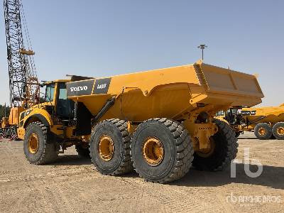 VOLVO A40F - מסיר פסולת מפרקי: תמונה 1 VOLVO A40F - מסיר פסולת מפרקי: תמונה 1