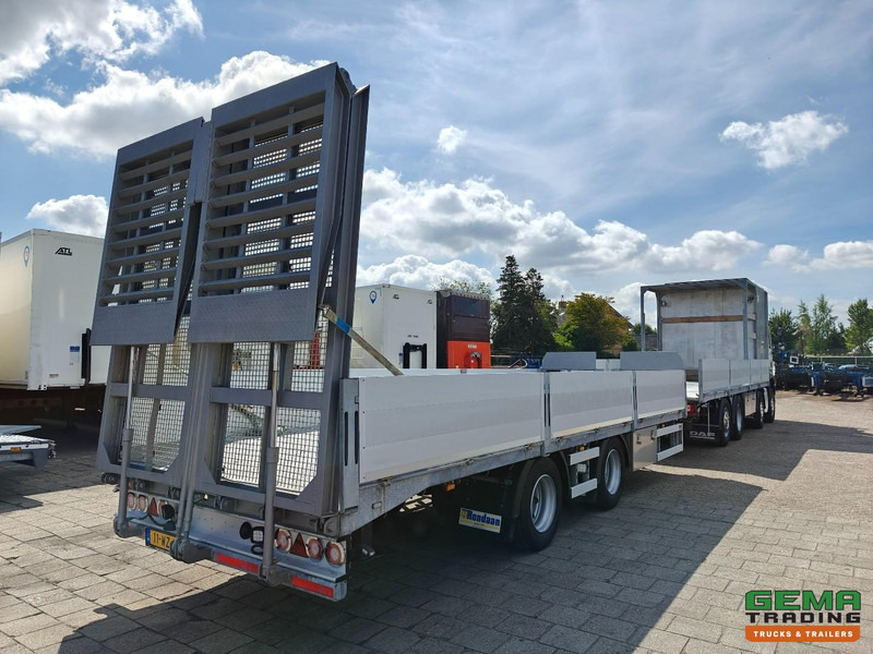DAF CF 430 FAX 8x2/6 Dagcabine Euro6D - Machine Transporter + 2assige Aanhanger - Hydraulische Rampen - Afneembare 10.000L WaterTank - 20.000km! Origineel - משאית הובלה אוטומטית: תמונה 3 DAF CF 430 FAX 8x2/6 Dagcabine Euro6D - Machine Transporter + 2assige Aanhanger - Hydraulische Rampen - Afneembare 10.000L WaterTank - 20.000km! Origineel - משאית הובלה אוטומטית: תמונה 3