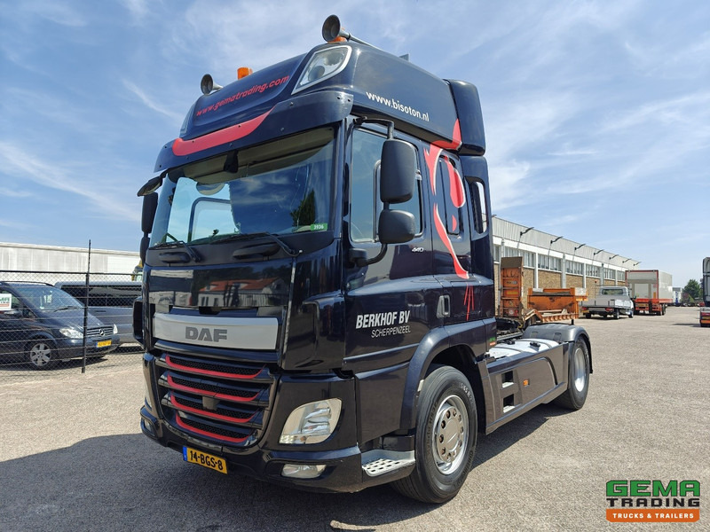 DAF CF 440 FT 4x2 Spacecab Euro6A - SchuifSchotel - Nato - יחידת טרקטור: תמונה 1 DAF CF 440 FT 4x2 Spacecab Euro6A - SchuifSchotel - Nato - יחידת טרקטור: תמונה 1