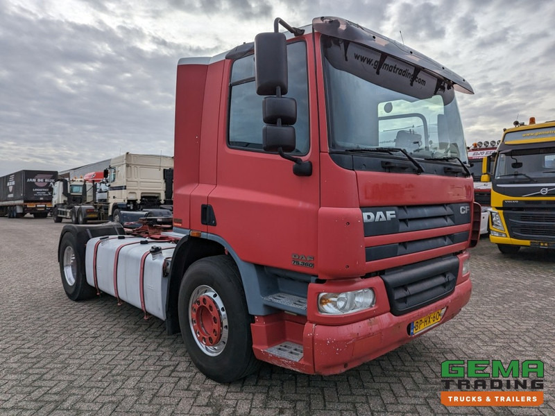 DAF CF75.360 4x2 Daycab Euro3 Double Tanks - Alcoa's (T1328) - יחידת טרקטור: תמונה 2 DAF CF75.360 4x2 Daycab Euro3 Double Tanks - Alcoa's (T1328) - יחידת טרקטור: תמונה 2