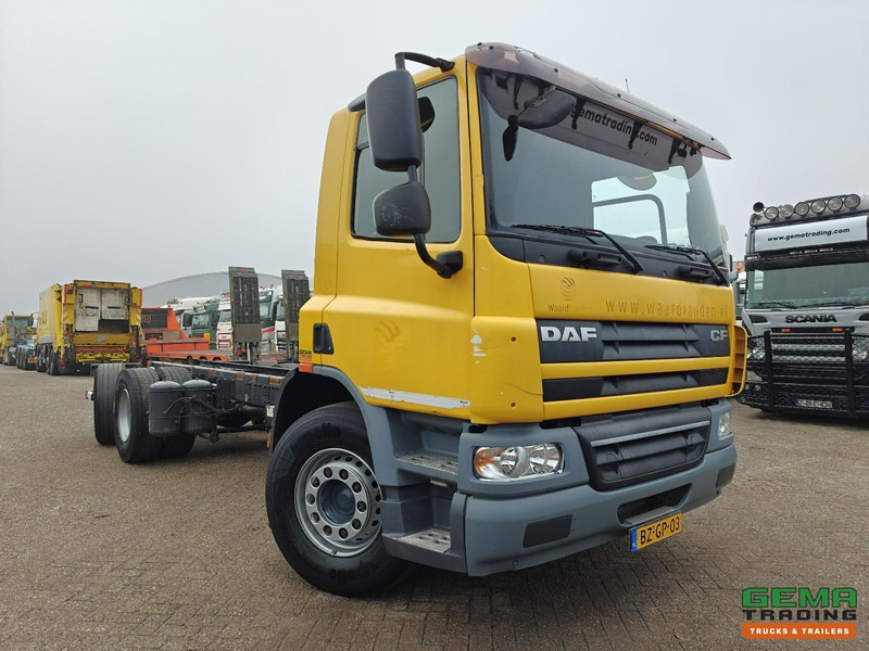 DAF FAN CF75.250 6x2/4 Dagcabine Euro5 - Retarder - ChassisCabine - Allison Automaat - SmartTacho V2 - 09/2026 APK - משאית עם שלדת תא: תמונה 4 DAF FAN CF75.250 6x2/4 Dagcabine Euro5 - Retarder - ChassisCabine - Allison Automaat - SmartTacho V2 - 09/2026 APK - משאית עם שלדת תא: תמונה 4