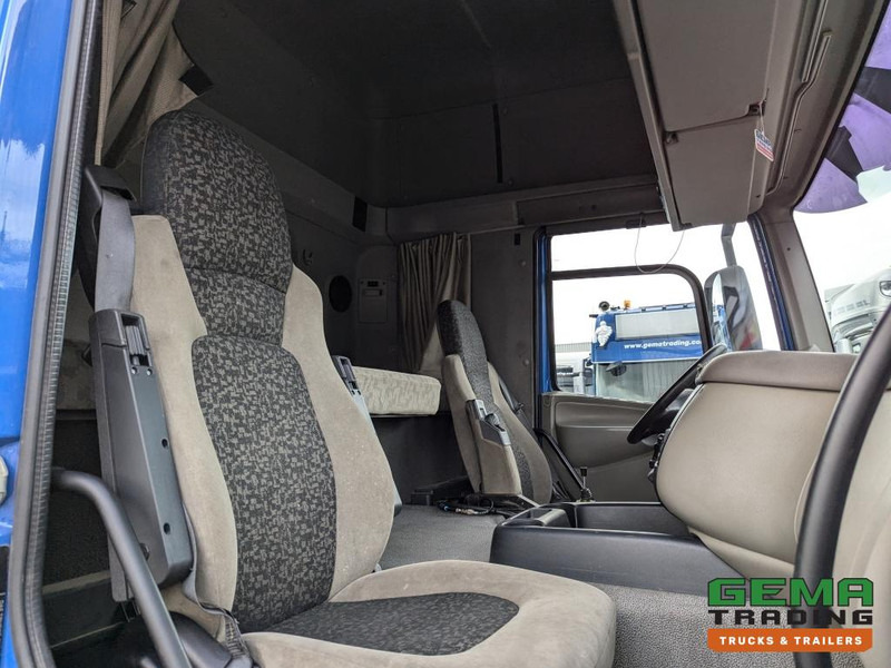 משאית הרמת וו DAF FAS CF85.410 6x2 Euro5 FAS CF85.410 6x2 Spacecab Euro5 - HaakarmSysteem AJK 20T - KlapBumper - Vangmuilkoppeling - Lift-As: תמונה 18 משאית הרמת וו DAF FAS CF85.410 6x2 Euro5 FAS CF85.410 6x2 Spacecab Euro5 - HaakarmSysteem AJK 20T - KlapBumper - Vangmuilkoppeling - Lift-As: תמונה 18