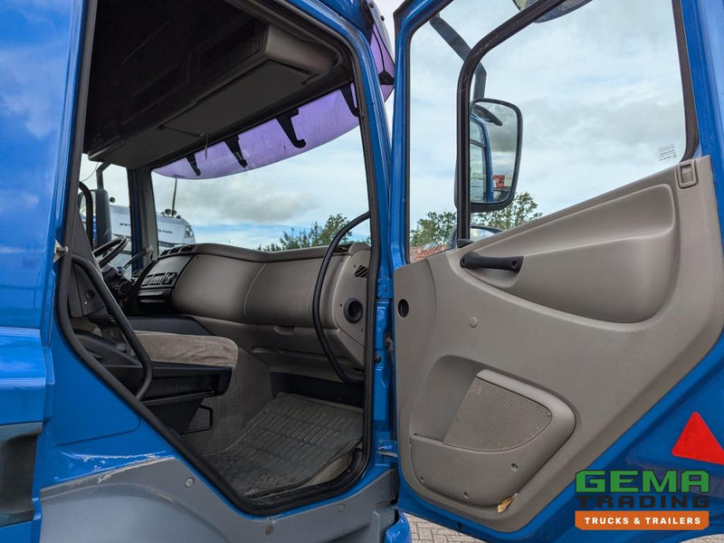 משאית הרמת וו DAF FAS CF85.410 6x2 Euro5 FAS CF85.410 6x2 Spacecab Euro5 - HaakarmSysteem AJK 20T - KlapBumper - Vangmuilkoppeling - Lift-As: תמונה 14 משאית הרמת וו DAF FAS CF85.410 6x2 Euro5 FAS CF85.410 6x2 Spacecab Euro5 - HaakarmSysteem AJK 20T - KlapBumper - Vangmuilkoppeling - Lift-As: תמונה 14