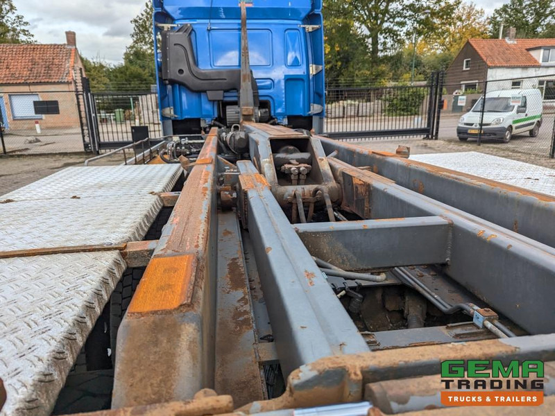 משאית הרמת וו DAF FAS CF85.410 6x2 Euro5 FAS CF85.410 6x2 Spacecab Euro5 - HaakarmSysteem AJK 20T - KlapBumper - Vangmuilkoppeling - Lift-As: תמונה 10 משאית הרמת וו DAF FAS CF85.410 6x2 Euro5 FAS CF85.410 6x2 Spacecab Euro5 - HaakarmSysteem AJK 20T - KlapBumper - Vangmuilkoppeling - Lift-As: תמונה 10