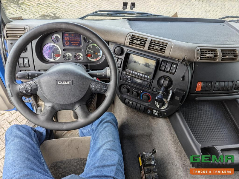 משאית הרמת וו DAF FAS CF85.410 6x2 Euro5 FAS CF85.410 6x2 Spacecab Euro5 - HaakarmSysteem AJK 20T - KlapBumper - Vangmuilkoppeling - Lift-As: תמונה 16 משאית הרמת וו DAF FAS CF85.410 6x2 Euro5 FAS CF85.410 6x2 Spacecab Euro5 - HaakarmSysteem AJK 20T - KlapBumper - Vangmuilkoppeling - Lift-As: תמונה 16