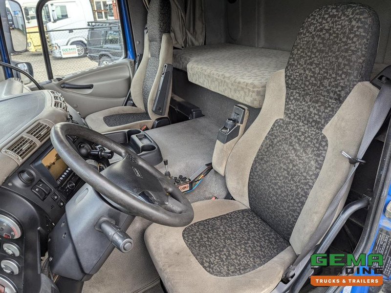 משאית הרמת וו DAF FAS CF85.410 6x2 Euro5 FAS CF85.410 6x2 Spacecab Euro5 - HaakarmSysteem AJK 20T - KlapBumper - Vangmuilkoppeling - Lift-As: תמונה 15 משאית הרמת וו DAF FAS CF85.410 6x2 Euro5 FAS CF85.410 6x2 Spacecab Euro5 - HaakarmSysteem AJK 20T - KlapBumper - Vangmuilkoppeling - Lift-As: תמונה 15