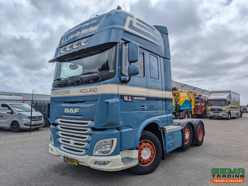 DAF XF 440 FTG 6x2/4 Superspacecab Euro6A - Handgeschakeld - Centrale smering - 08/2025APK - יחידת טרקטור: תמונה 1 DAF XF 440 FTG 6x2/4 Superspacecab Euro6A - Handgeschakeld - Centrale smering - 08/2025APK - יחידת טרקטור: תמונה 1