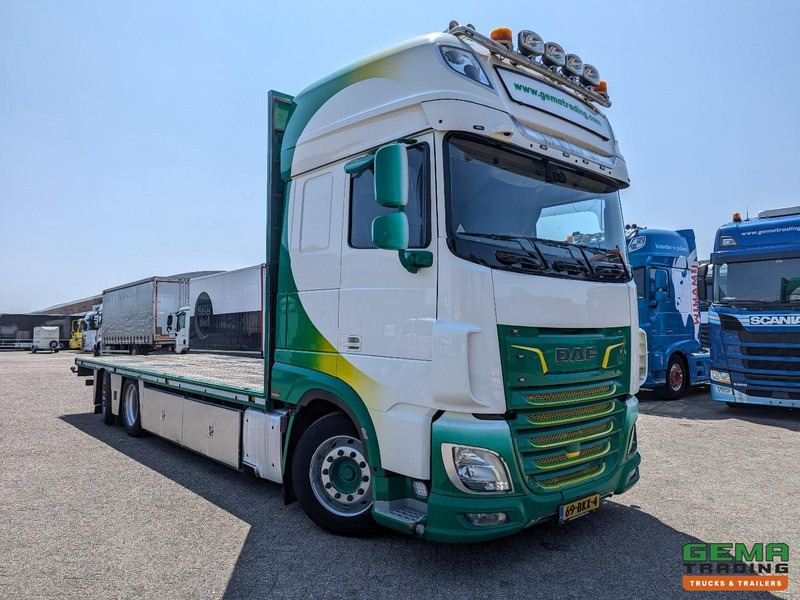 DAF XF 530 FAN 6x2/4 SuperSpaceCab Euro6C - Retarder - OpenLaadbak 7.4M - SmartTacho V2 - NOKKENAS problem - 05/2026 APK - משאית צד נופל/ שטוחה: תמונה 4 DAF XF 530 FAN 6x2/4 SuperSpaceCab Euro6C - Retarder - OpenLaadbak 7.4M - SmartTacho V2 - NOKKENAS problem - 05/2026 APK - משאית צד נופל/ שטוחה: תמונה 4