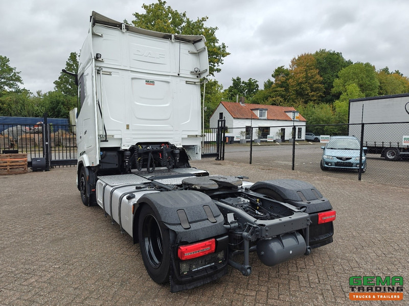 DAF XG+ 480 FT 4x2 Euro6E - MEGA/Lowdeck - Retarder - Dubbele tanks - MirrorCam - 254.000KM! - יחידת טרקטור: תמונה 4 DAF XG+ 480 FT 4x2 Euro6E - MEGA/Lowdeck - Retarder - Dubbele tanks - MirrorCam - 254.000KM! - יחידת טרקטור: תמונה 4