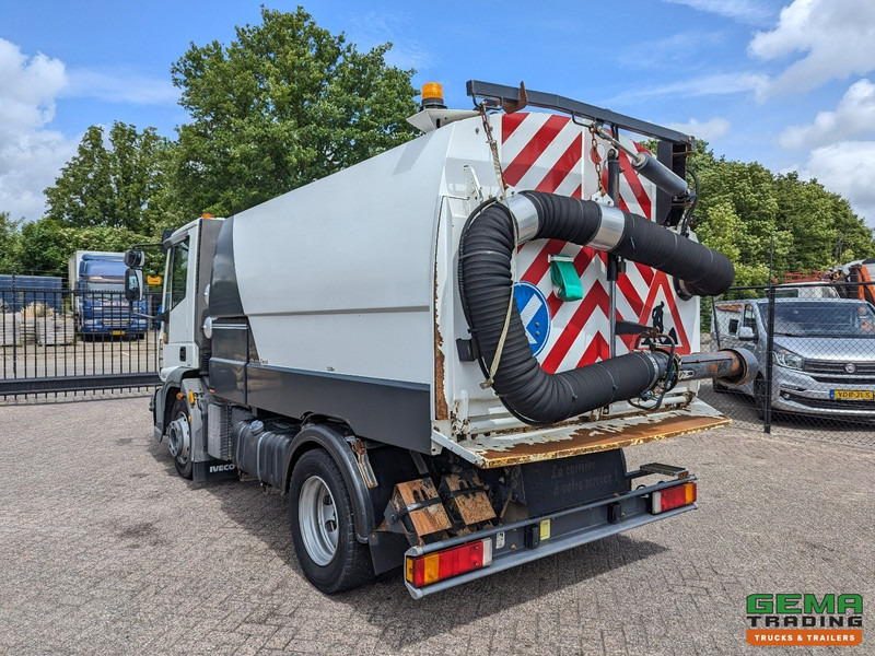 Iveco 140E21 4x2 Dagcab Euro3 - Schmidt SK500R - Hydrostaat - מטאטא כבישים: תמונה 3 Iveco 140E21 4x2 Dagcab Euro3 - Schmidt SK500R - Hydrostaat - מטאטא כבישים: תמונה 3