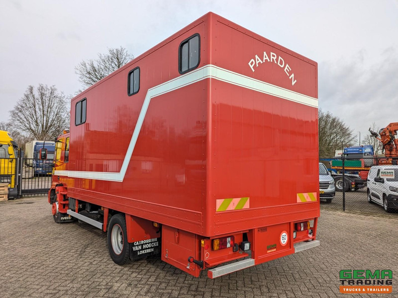 Iveco Tector ML120E24D 4x2 Euro3 DubbelCabine - Paardenwagen 3-Paards - Kleedruimte - Hydraulische klep- TOP! - משאית סוסים: תמונה 4 Iveco Tector ML120E24D 4x2 Euro3 DubbelCabine - Paardenwagen 3-Paards - Kleedruimte - Hydraulische klep- TOP! - משאית סוסים: תמונה 4