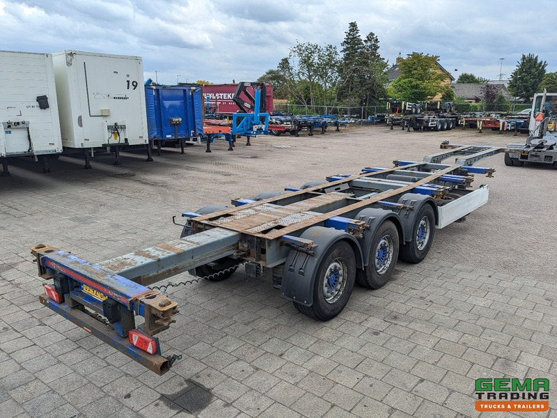 Krone SDC 27 3-Assen SAF - Lift as - Schijfremmen - Achterschuiver - 20 2x20FT/30/40FT - סמיטריילר מוביל מכולות/ החלפת גוף: תמונה 2 Krone SDC 27 3-Assen SAF - Lift as - Schijfremmen - Achterschuiver - 20 2x20FT/30/40FT - סמיטריילר מוביל מכולות/ החלפת גוף: תמונה 2