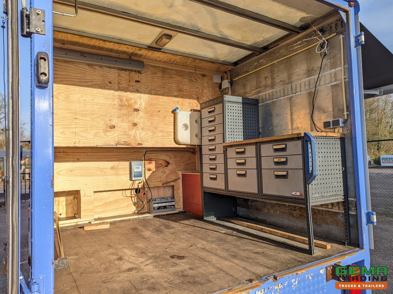 הַחכָּרָה MAN TGL 7.150 4x2 Dagcabine Euro6 - Camper/Kart/Motor/ Mobiele Werkplaats - Laadklep 750KG - Zonnepaneel MAN TGL 7.150 4x2 Dagcabine Euro6 - Camper/Kart/Motor/ Mobiele Werkplaats - Laadklep 750KG - Zonnepaneel: תמונה 7