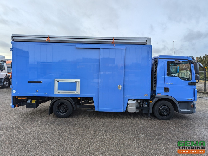 הַחכָּרָה MAN TGL 7.150 4x2 Dagcabine Euro6 - Camper/Kart/Motor/ Mobiele Werkplaats - Laadklep 750KG - Zonnepaneel MAN TGL 7.150 4x2 Dagcabine Euro6 - Camper/Kart/Motor/ Mobiele Werkplaats - Laadklep 750KG - Zonnepaneel: תמונה 16