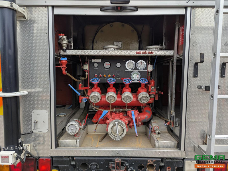 Mercedes-Benz 1124 AF 4x4 Dubbelcab 6Cil - 9 Pers - Kronenburg Tankautospuit TS08 LD3.000 HD240 T2.400 LiterTank - משאית אש: תמונה 5 Mercedes-Benz 1124 AF 4x4 Dubbelcab 6Cil - 9 Pers - Kronenburg Tankautospuit TS08 LD3.000 HD240 T2.400 LiterTank - משאית אש: תמונה 5