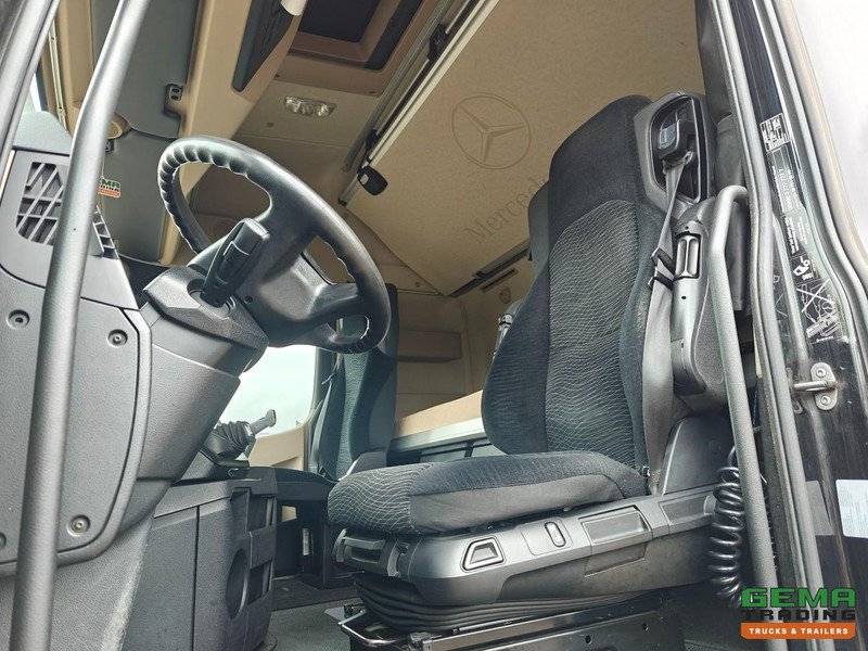 Mercedes-Benz Actros 1942 4x2 Megaspace Euro6 - Dubbele Tanks - SneeuwKettingen - SMARTTacho V2 - 02/2026 APK - יחידת טרקטור: תמונה 5 Mercedes-Benz Actros 1942 4x2 Megaspace Euro6 - Dubbele Tanks - SneeuwKettingen - SMARTTacho V2 - 02/2026 APK - יחידת טרקטור: תמונה 5