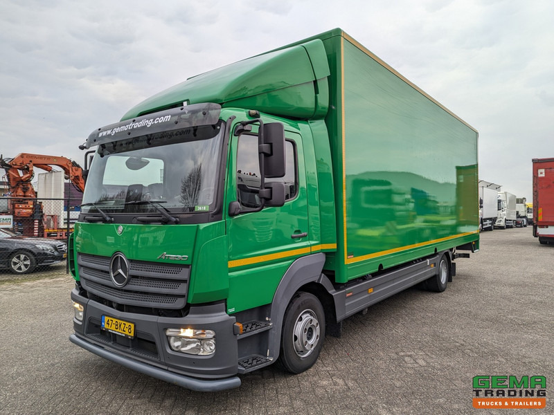 Mercedes-Benz Atego 1018 4x2 Dagcabine Euro6 - GeslotenBak 7M - Laadklep 1500KG - Zijdeur - 07/2025APK - משאית תיבה: תמונה 2 Mercedes-Benz Atego 1018 4x2 Dagcabine Euro6 - GeslotenBak 7M - Laadklep 1500KG - Zijdeur - 07/2025APK - משאית תיבה: תמונה 2
