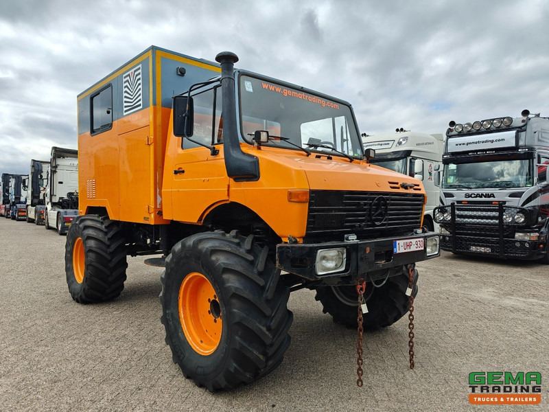 Mercedes-Benz Unimog 1300L 4x4 Handgeschakeld - GeslotenBak - PTO - Hydr. steunpoten - Webasto - SondeerWagen - משאית: תמונה 4 Mercedes-Benz Unimog 1300L 4x4 Handgeschakeld - GeslotenBak - PTO - Hydr. steunpoten - Webasto - SondeerWagen - משאית: תמונה 4