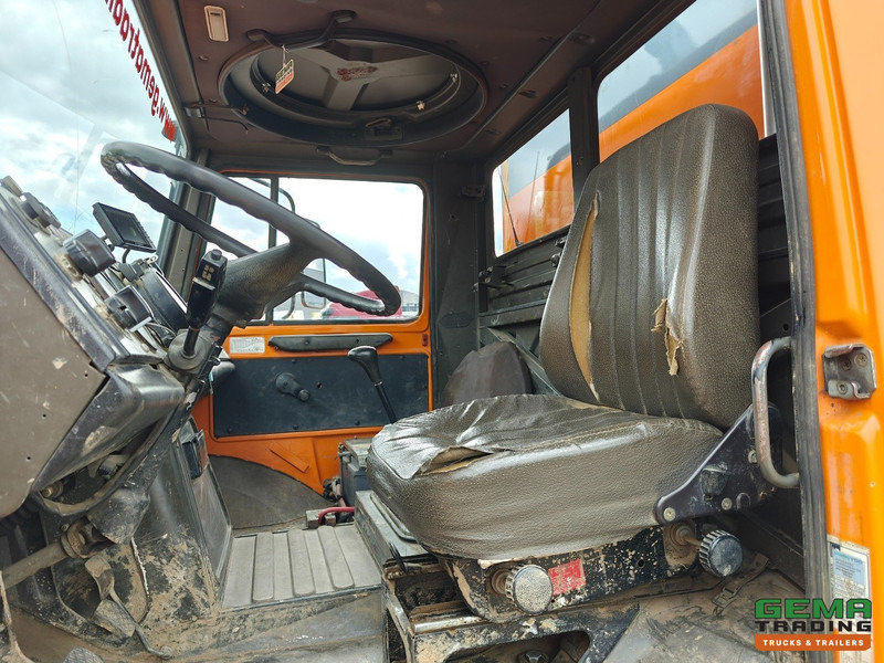 Mercedes-Benz Unimog 1300L 4x4 Handgeschakeld - GeslotenBak - PTO - Hydr. steunpoten - Webasto - SondeerWagen - משאית: תמונה 5 Mercedes-Benz Unimog 1300L 4x4 Handgeschakeld - GeslotenBak - PTO - Hydr. steunpoten - Webasto - SondeerWagen - משאית: תמונה 5