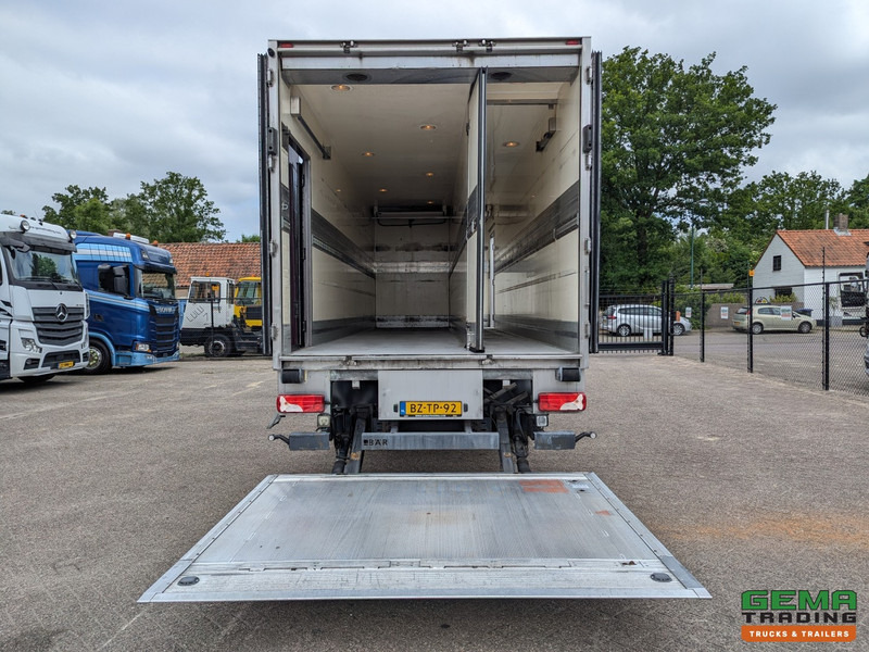 Scania P230 4x2 Dagcab Euro5 - Koel-VriesBak 8.4m + Carrier Supra 950MT + Laadklep 2000kg - משאית קירור: תמונה 4 Scania P230 4x2 Dagcab Euro5 - Koel-VriesBak 8.4m + Carrier Supra 950MT + Laadklep 2000kg - משאית קירור: תמונה 4