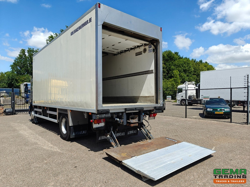 Scania P94D-260 4x2 Dagcab Euro2 - Handgeschakeld - Koel-Vriesbak 7.5m - Carrier Genesis R90 - Vangmuil - משאית קירור: תמונה 5 Scania P94D-260 4x2 Dagcab Euro2 - Handgeschakeld - Koel-Vriesbak 7.5m - Carrier Genesis R90 - Vangmuil - משאית קירור: תמונה 5