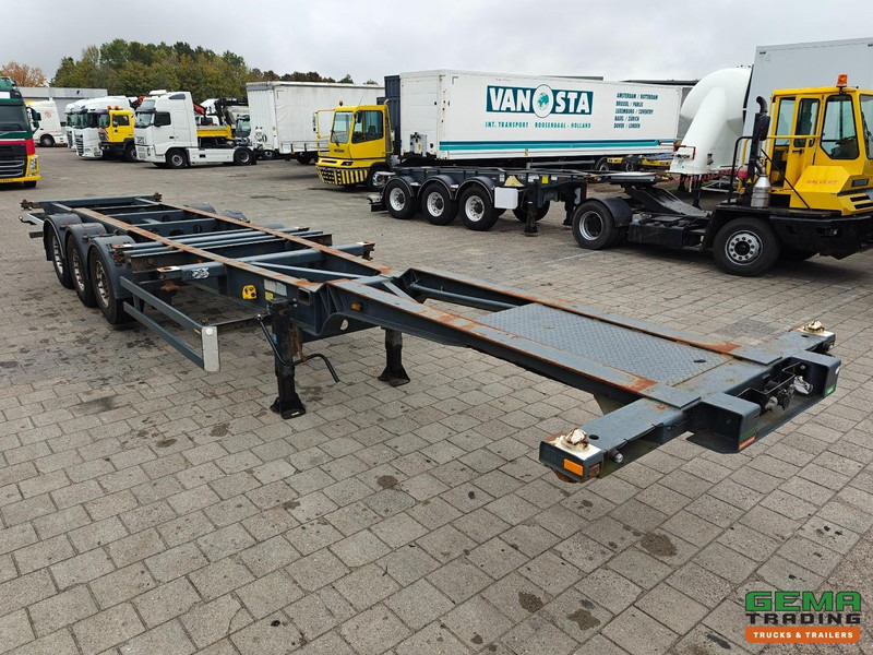 Schmitz Cargobull SCF 24 G 3-Assen MB - LiftAs - Schijfremmen - Vast Chassis - 2x20FT 1x30FT 40FT aansluiting - סמיטריילר מוביל מכולות/ החלפת גוף: תמונה 4 Schmitz Cargobull SCF 24 G 3-Assen MB - LiftAs - Schijfremmen - Vast Chassis - 2x20FT 1x30FT 40FT aansluiting - סמיטריילר מוביל מכולות/ החלפת גוף: תמונה 4