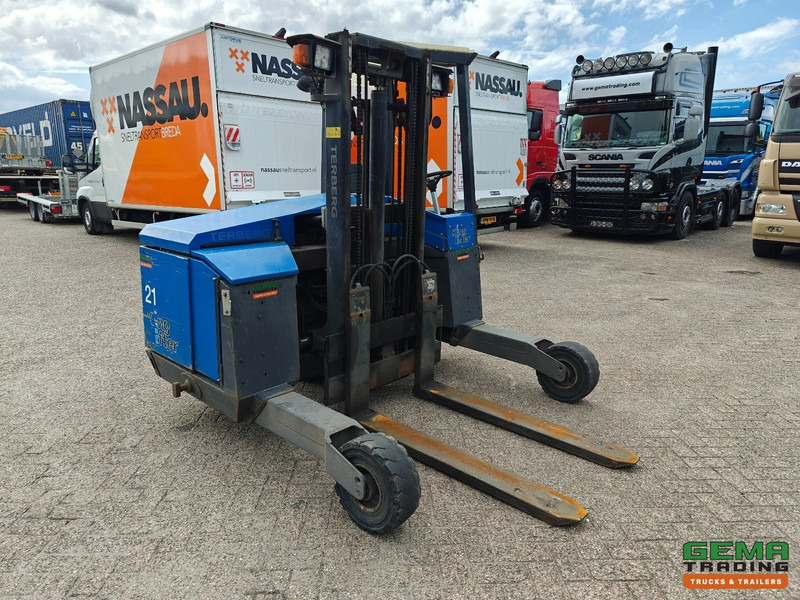 Terberg Kinglifter TKL-M-1x3 - Yanmar Diesel - 2500KG - 3523 uur - מלגזה מותקנת על משאית: תמונה 3 Terberg Kinglifter TKL-M-1x3 - Yanmar Diesel - 2500KG - 3523 uur - מלגזה מותקנת על משאית: תמונה 3