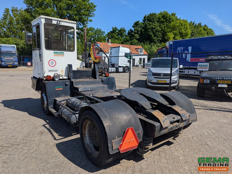 Terberg YT17 MOTOR DEFECT - MMBS Kenteken - טרקטור מסוף: תמונה 4 Terberg YT17 MOTOR DEFECT - MMBS Kenteken - טרקטור מסוף: תמונה 4