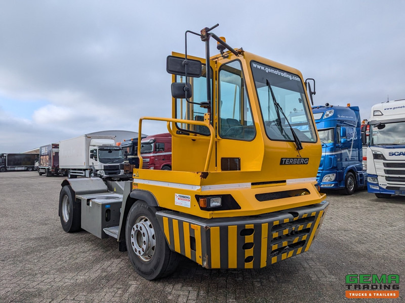Terberg YT222 Allison - Schotel 30T - Landbouw kenteken - טרקטור מסוף: תמונה 2 Terberg YT222 Allison - Schotel 30T - Landbouw kenteken - טרקטור מסוף: תמונה 2