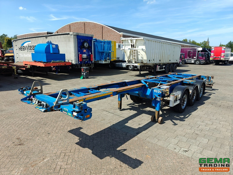 Van Hool 3B0079 3-Assen SAF - Schijfremmen - Alle aansluitingen / Universeel chassis - סמיטריילר מוביל מכולות/ החלפת גוף: תמונה 1 Van Hool 3B0079 3-Assen SAF - Schijfremmen - Alle aansluitingen / Universeel chassis - סמיטריילר מוביל מכולות/ החלפת גוף: תמונה 1