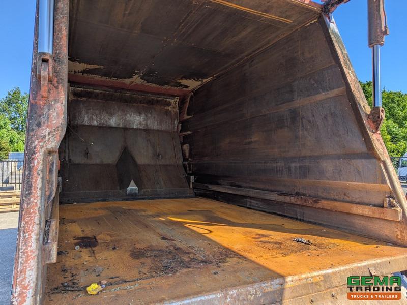 Volvo FE 300 EEV 6x2/4 Dagcab Euro5 EEV K - Zoeller Ekopres Medium XL - 10/2025APK - משאית אשפה: תמונה 5 Volvo FE 300 EEV 6x2/4 Dagcab Euro5 EEV K - Zoeller Ekopres Medium XL - 10/2025APK - משאית אשפה: תמונה 5