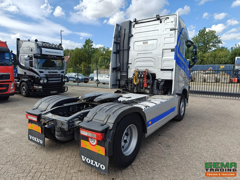 Volvo FH460 4x2 Globetrotter Euro6 - WF/Kiep Hydrauliek - Dubbele Tanks - יחידת טרקטור: תמונה 3 Volvo FH460 4x2 Globetrotter Euro6 - WF/Kiep Hydrauliek - Dubbele Tanks - יחידת טרקטור: תמונה 3