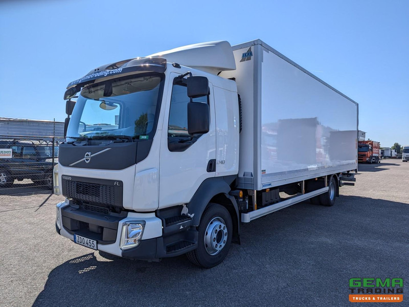 Volvo FL240 4x2 Dagcab Euro6 - 12T - Gesloten/Geïsoleerde Bak 7.5M - Bakverwarming - Laadklep 1500KG - Camera - משאית תיבה: תמונה 1 Volvo FL240 4x2 Dagcab Euro6 - 12T - Gesloten/Geïsoleerde Bak 7.5M - Bakverwarming - Laadklep 1500KG - Camera - משאית תיבה: תמונה 1