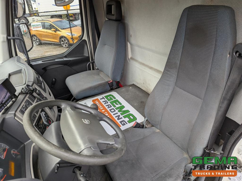 הַחכָּרָה Volvo FL290 4x2 Dagcab Euro5 18T - Handgeschakeld - Koel-VriesBak 8.40M - Frigo Block - Laadklep 1500KG Volvo FL290 4x2 Dagcab Euro5 18T - Handgeschakeld - Koel-VriesBak 8.40M - Frigo Block - Laadklep 1500KG: תמונה 13 הַחכָּרָה Volvo FL290 4x2 Dagcab Euro5 18T - Handgeschakeld - Koel-VriesBak 8.40M - Frigo Block - Laadklep 1500KG Volvo FL290 4x2 Dagcab Euro5 18T - Handgeschakeld - Koel-VriesBak 8.40M - Frigo Block - Laadklep 1500KG: תמונה 13