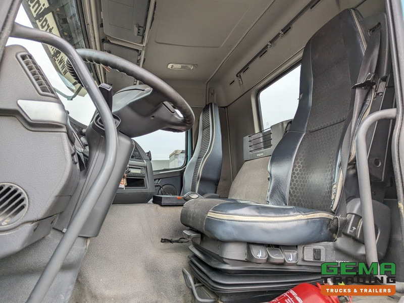 Volvo FMX410 8x4 /4 Daycab Euro5 - Haakarm 25T - CementSilo - RadioGrafisch - Hydr. Steunpoten - NaafReductie - משאית הרמת וו: תמונה 5 Volvo FMX410 8x4 /4 Daycab Euro5 - Haakarm 25T - CementSilo - RadioGrafisch - Hydr. Steunpoten - NaafReductie - משאית הרמת וו: תמונה 5