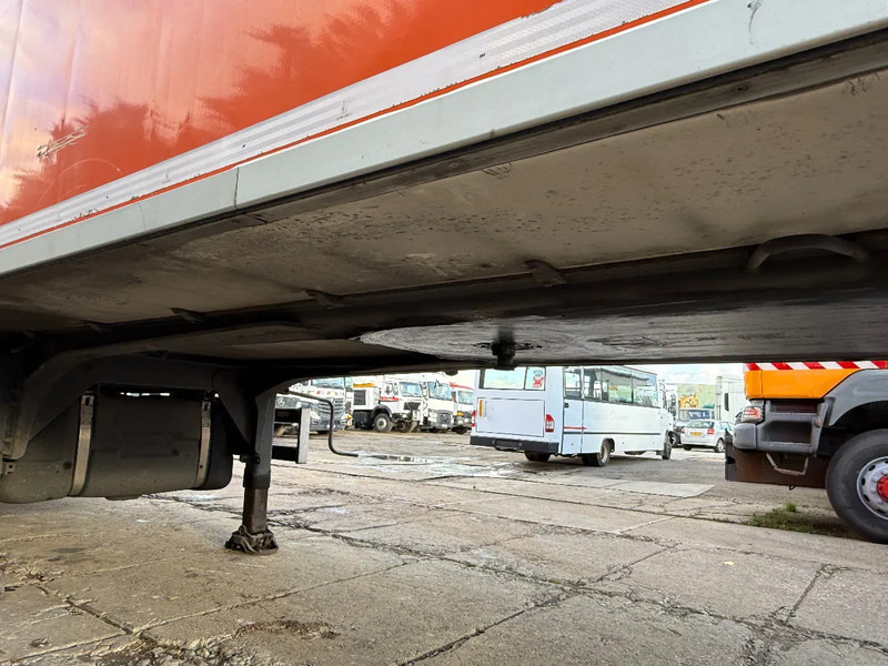 Chereau Frigo Carier Vector 1850 3 axle 7CM Side H2.60 - סמיטריילר עם קירור: תמונה 4 Chereau Frigo Carier Vector 1850 3 axle 7CM Side H2.60 - סמיטריילר עם קירור: תמונה 4